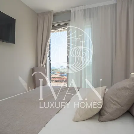 Casa Jessy Ivan Luxury Homes 2ªplta Sur 1ªlinea * Oropesa del Mar