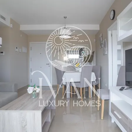 Casa Jessy Ivan Luxury Homes 2ªplta Sur 1ªlinea